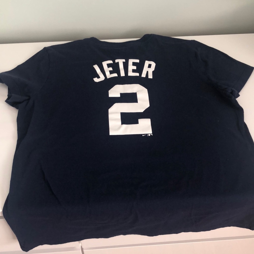 The nike tee